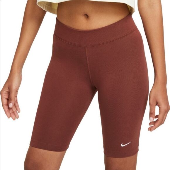NIKE Sportswear Essential Bike Shorts - Picture 1 of 2